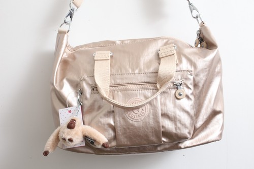 Bolso de Mano KIPLING Camden Dorado Brillante Metálico Go-To Nuevo con Etiquetas - Imagen 3 de 14