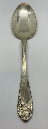 Oneida Community Silver Plate, Fleur de Luce Pattern Small Dinner Spoon, c. 1904