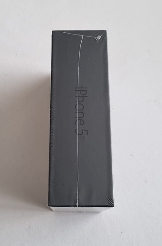 NEW Apple iPhone 5 Black 32GB Factory Sealed Box - Picture 4 of 6