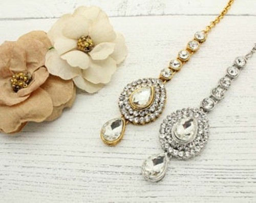 Joyería de cabeza de frente de diseñador enchapado en oro Matha Patti Maang Tikka - Imagen 1 de 9