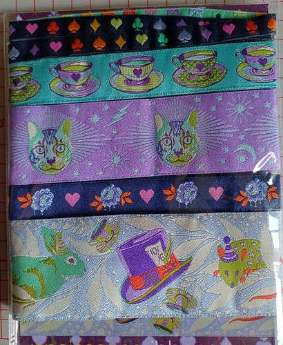 Tula Pink Bänder Curiouser & Curiouser - Alice im Wunderland 5er Pack Neu - Bild 3 von 9