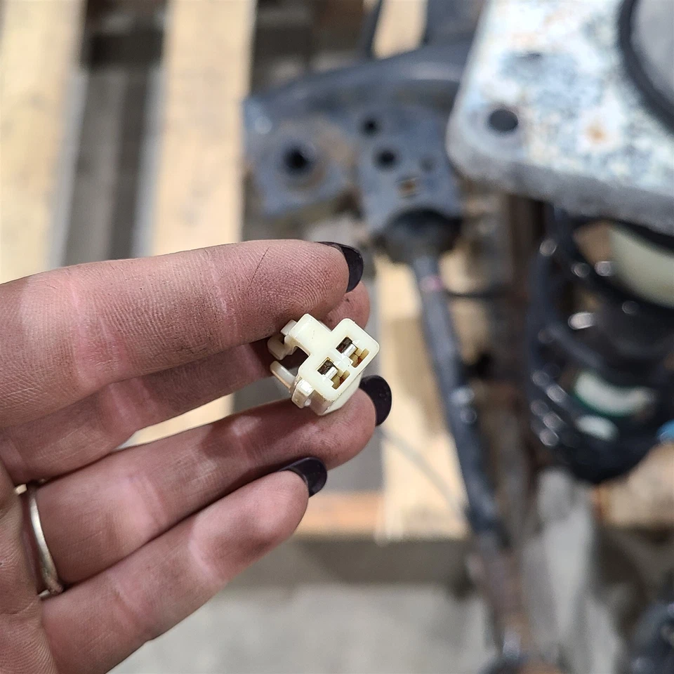 06-15 Mazda Miata MX5 Rear Suspension Control Arms Differential Aa7426 - Image 4 of 4