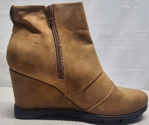 Vintage 7 Eight Womens Size 7.5 Chelsea Faux Leather Brown Wedge Booties Boots - Picture 3 of 9