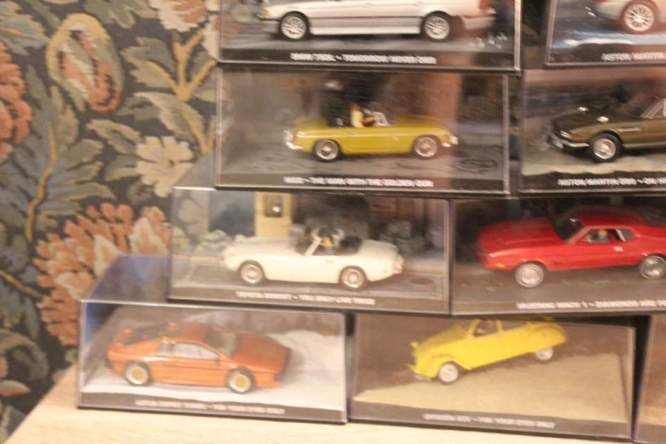 james bond modellauto collection - Bild 4 von 4