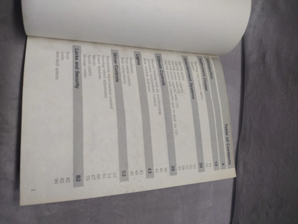 Ford Crown Victoria 2005 guía del propietario  Foto 3 de 3