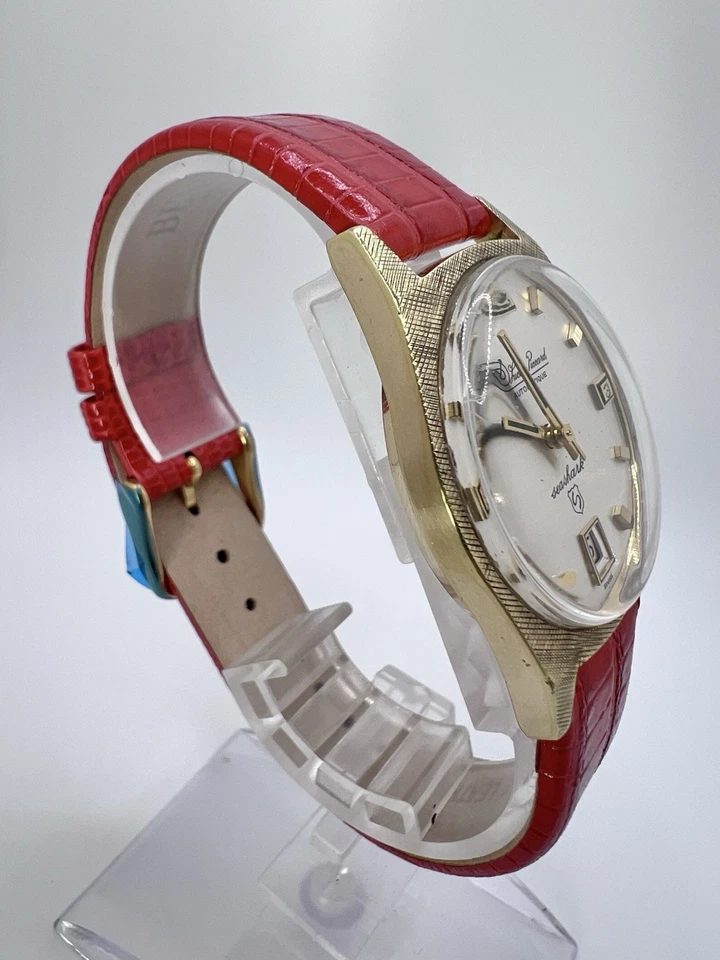 Vintage Lucien Piccard Seashark Gold Plated Swiss-Made Automatic Men's Watch - Image 4 of 4