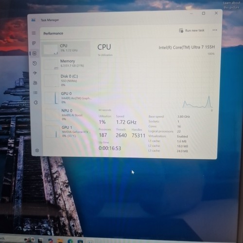 MSI Prestige 16 AI Studio B1VEG Intel Ultra 7 155H RTX 4050 32GB RAM 1TB SSD - Picture 10 of 14
