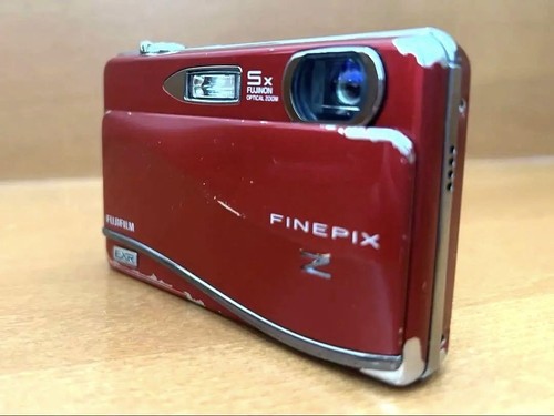 FUJIFILM FinePix Z800 EXR 12MP Digitalkamera 5x Zoom rot silber getestet - Bild 3 von 9