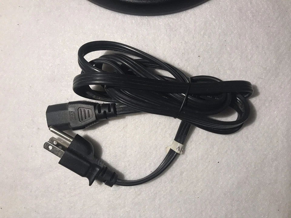 Envision 20 inch LCD Monitor G2016wa Model # TFT20W90PSA - Used - Image 4 of 4