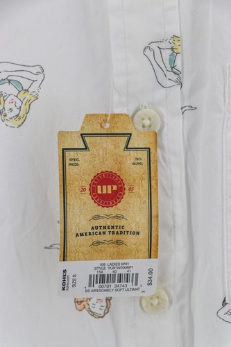 Pin Up Girls Bathing Beauties Retro Button Down S/S Shirt size Small Mens Slim - Imagen 3 de 6