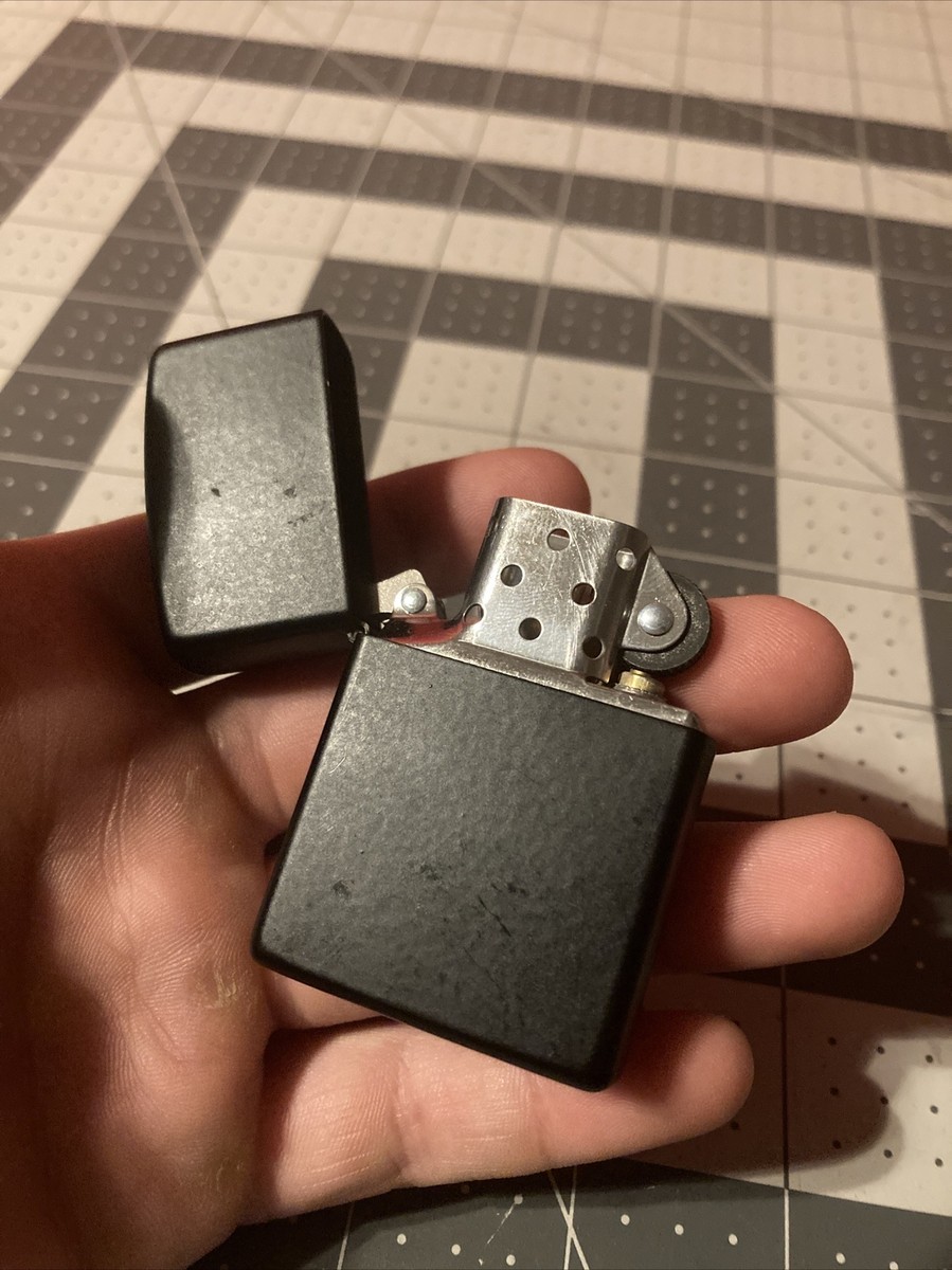 Black Lighter - 21 Black Lighter - 21