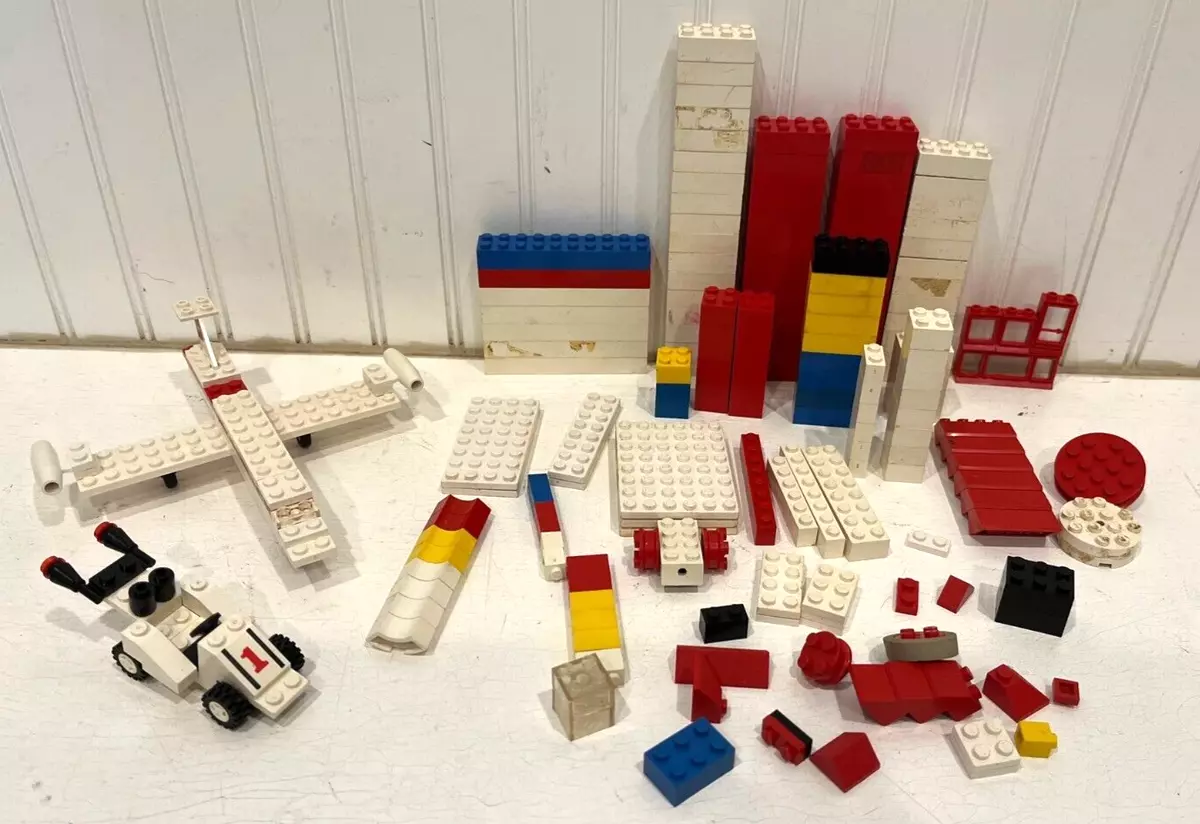 Vintage LEGO Lot Of Early Bricks Blocks Assorted Colors & Shapes 1960s/70s