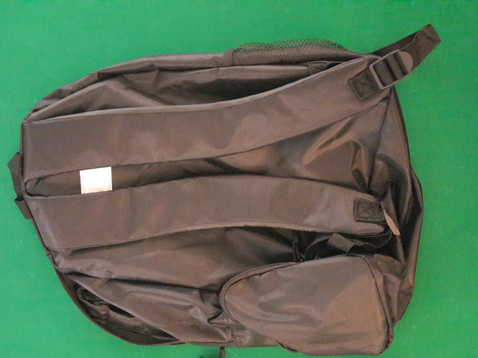 Foto 2 di 9