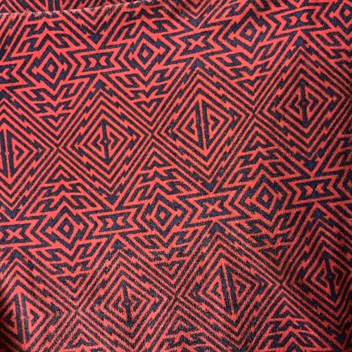 LuLaRoe Tall & Curvy Red & Navy Blue Aztec Geometric Print Pattern Ankle Legging - Picture 3 of 19