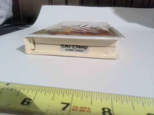 Walt Disney Snow White And The 7 Dwarfs 1994 VHS CLAMSHELL - Picture 3 of 7