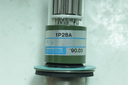 Tubo fotomoltiplicatore HAMAMATSU 1P28A + presa BNC Becton Facscalibur PMT - Foto 2 di 6