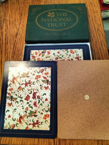 National Trust 6er Set Tischsets Eichhörnchen Vögel Blumen, Korksockel - Bild 2 von 6