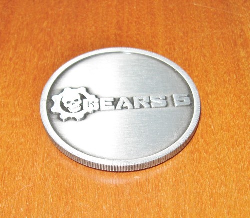 Gears of War 2 Tela y Engranajes 5 Desafío Moneda Híbrido Esqueleto Escorpión Imagen - Imagen 5 de 9