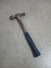 Vintage  22oz Estwing Claw Hammer USA - 6.465.535 Pat - Blue Handle