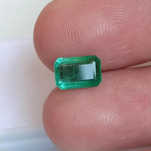 Pietra Preziosa Olio Minore Ottagono Miniera Terra Smeraldo Verde Zambia Certificata 1,55 Ct - Foto 4 di 6