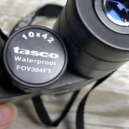 Tasco Sierra Binoculars 10 x 42 Waterproof Fogproof FOV 304FT See Description - Picture 4 of 14
