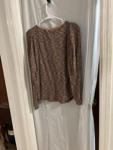 Anthropologie Lavender Rainbow Puff Sleeve Knit Henley Sz M - Picture 9 of 9