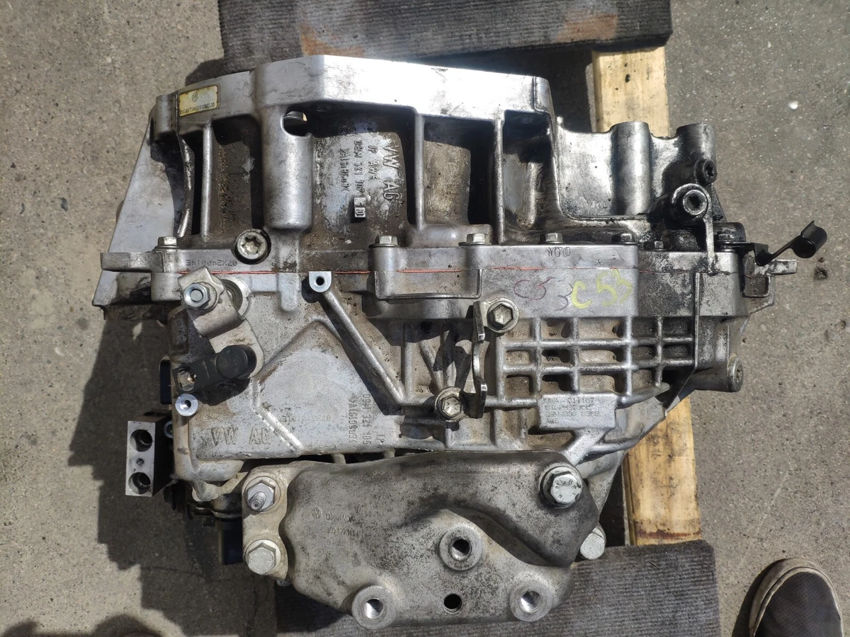 2009 VOLKSWAGEN TIGUAN AUTOMATIC TRANSMISSION GEAR BOX 09M321105 