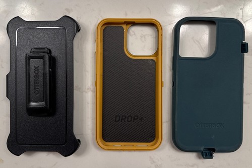 OtterBox Defender Series Pro Case & Holster for iPhone 13 Pro Max (Used)