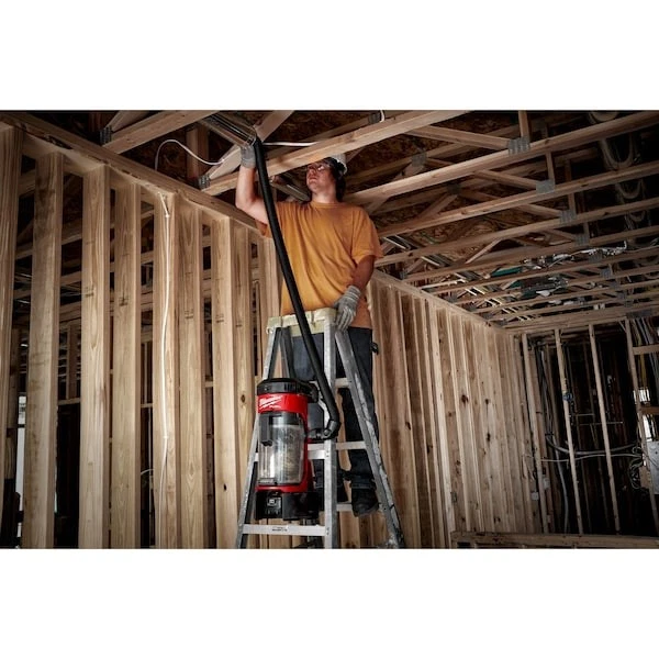 Рюкзак-пылесос Milwaukee Tool 0885-20 M18 Fuel 3-в-1 (только инструмент) - Изображение 3 из 4