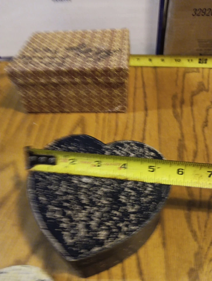 3 Nesting Heart Boxes with Lids Paper Mache Cottagecore - Image 2 of 4