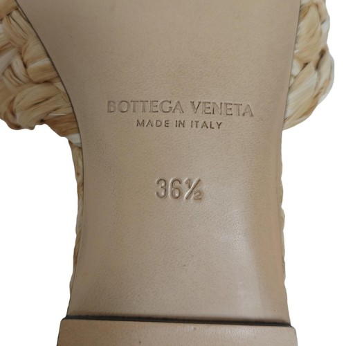Autentici BOTTEGA VENETA Lido - Sandali da donna in rafia beige - Foto 6 di 6