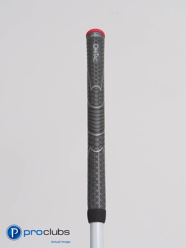 Ladies TaylorMade SIM2 Max Rescue 25* 5 Hybrid - Aldila NV Ladies Flex - 316509 - Picture 4 of 4