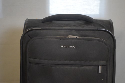 Valise de transport Ricardo Spinner noire 4 roues softside sac de voyage léger - Photo 2/11
