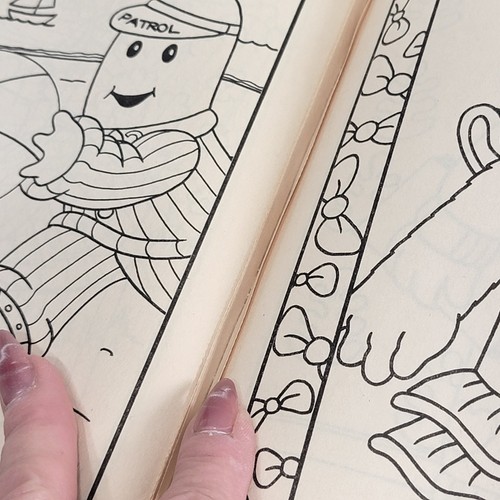 Golden Books Bananas In Pajamas Super Coloring Book Unused Pages One Page Torn - Picture 7 of 24
