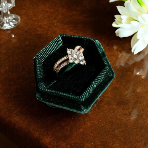 Atemberaubende 585rg gestempelt Ring, Diamant zircon, rolled, 3.1 Gramm, neu - Bild 1 von 3