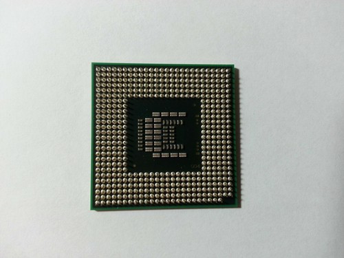 Intel Core 2 Duo P8700 2.53 GHz Socket P CPU Processor 1066 MHz 25W - Picture 3 of 4