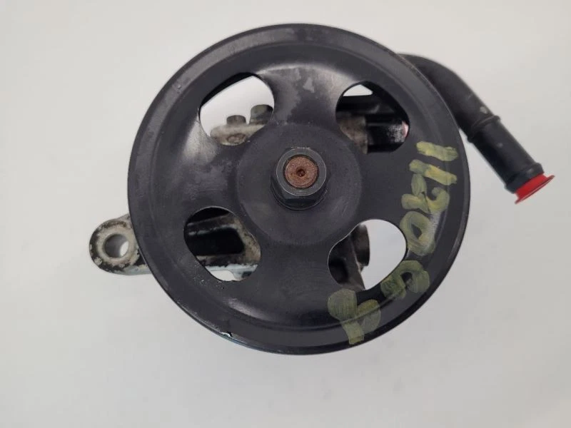 Bomba de dirección asistida Hyundai Veracruz 2007-2012 6 cilindros 571003J010 Foto 2 de 4