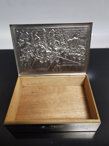 Vintage Zigaretten Aufbewahrungsbox mit Mittelalter Motiv signiert Gichner Ramim Israel - Bild 10 von 11