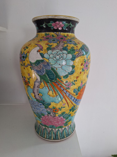 Vaso Giapponese Antico, Grande Ceramica A Motivo Fiori Dipinti Alla Mano