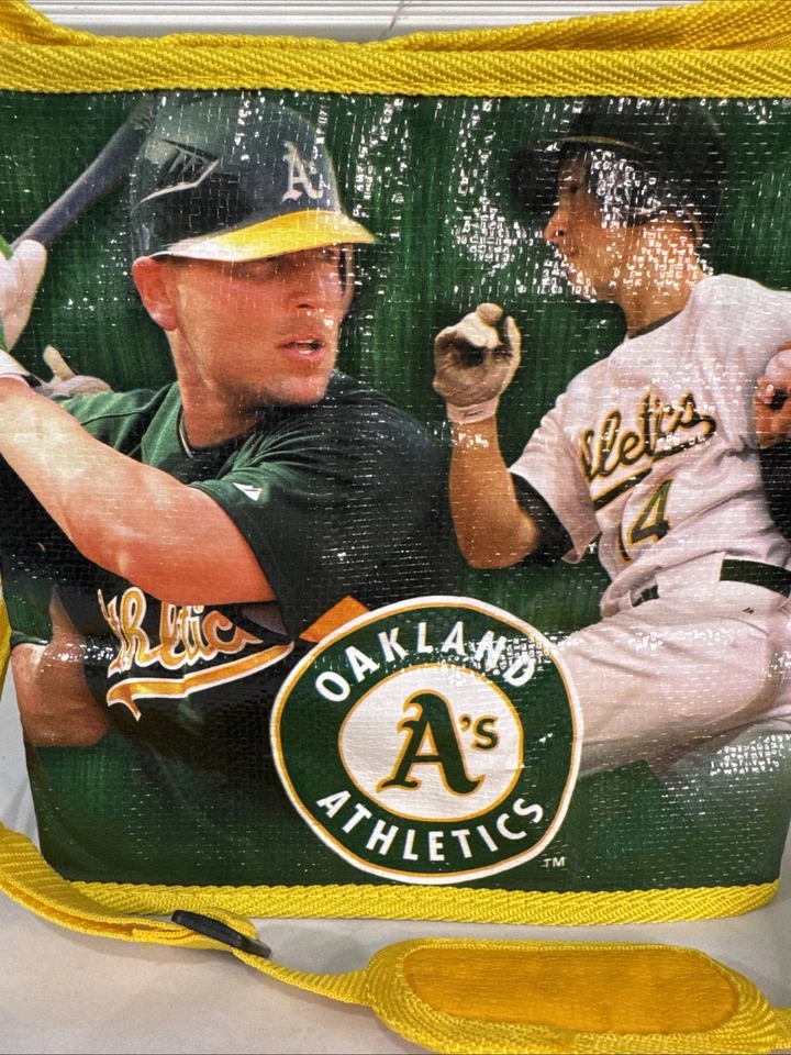 Oakland A's Cooler Isolado Lancheira Sacola com Zíper Alça Tailgating Give Away - Imagem 2 de 4
