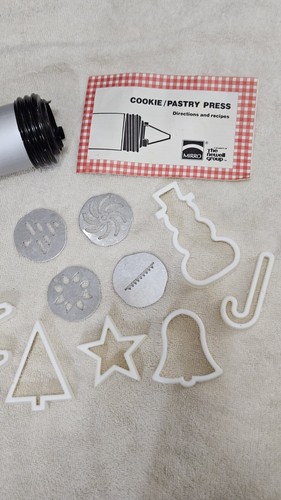 Vintage MIRRO Plätzchen Aluminium Gebäck Presse mit 6 Spitzen, Manuel, 7 Ausstechformen - Bild 3 von 6