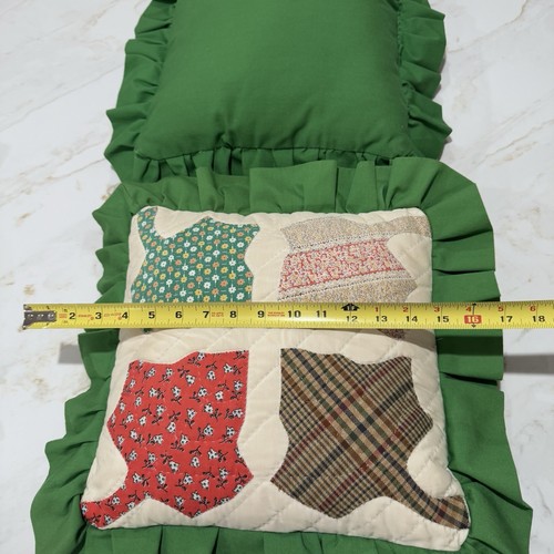 Pair Vintage Leaves Patchwork Green Throw Pillows Ruffles Quilted Country Boho - Picture 11 of 12