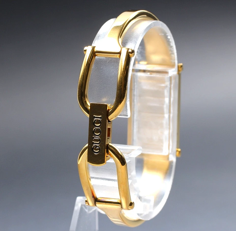 [Casi COMO NUEVO] Reloj para mujer vintage GUCCI 1500 13 mm carcasa blanca oro Qz de Japón Foto 4 de 4