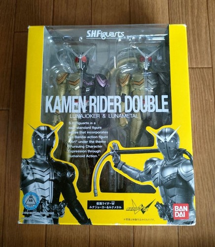 SHF Kamen Rider W LunaJoker & LunaMetal Action Figures Set, Movable, Metal Finis
