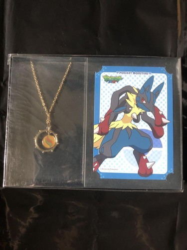 Pokémon Center Originale Mega Lucario Collana Pietra Accessorio Carta Giappone Mai Usato - Foto 21 di 24