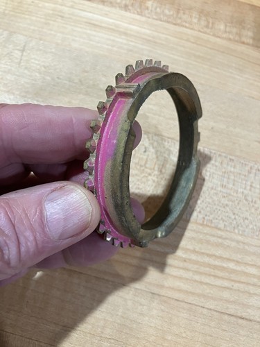 NUEVO EN STOCK MOPAR 1964-76 ANILLO SINCRONIZADO A230 3 VELOCIDADES Y A833 4 VELOCIDADES TRANSMISIONES ¡¡NUEVO EN CAJA!!! - Imagen 4 de 6
