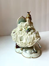 Antique Vintage 1958 Dresden Germany Porcelain Lace Lady w Cat Figurine 9” 8340