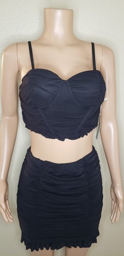 Black Two Piece Cropped Top Skirt Set - Picture 3 of 8