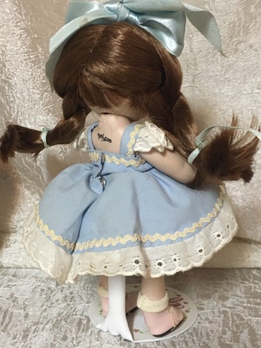 Sweet GINNY All PORCELAIN Vogue DOLL Tiny Miss 1984 BOX And Paperwork - Picture 6 of 9