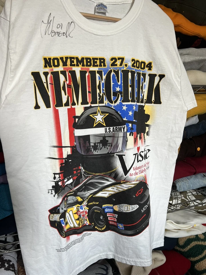 Camisa vintage 2004 Joe Nemechek NASCAR Exército dos EUA assinada rara tamanho grande Speedway - Imagem 2 de 4